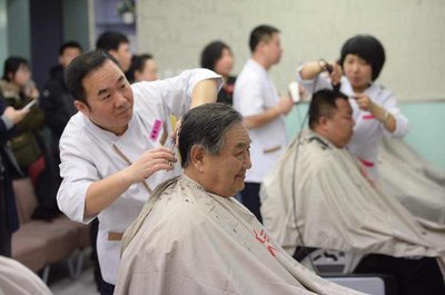 正月十五理發(fā)有何講究？解讀傳統(tǒng)禁忌與節(jié)日習(xí)俗